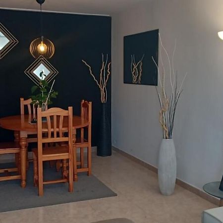 Apartamento Entero De Tres Habitaciones, Cerca De La Playa! Acogedor, Luminoso Y Tranquilo Malgrat de Mar Exterior foto