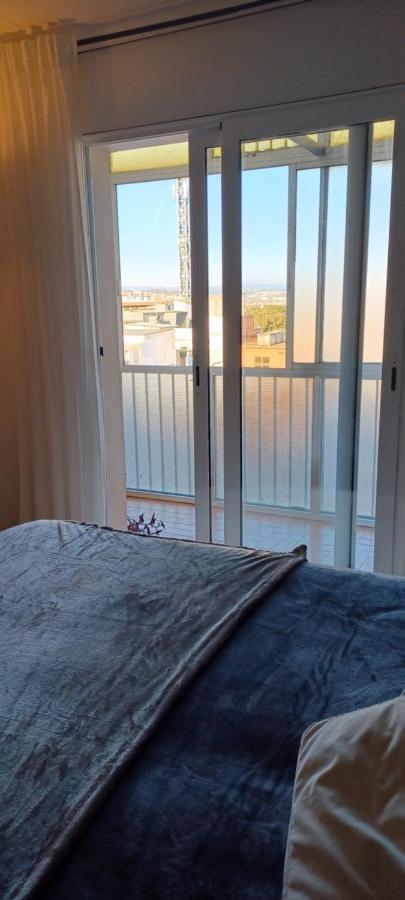Apartamento Entero De Tres Habitaciones, Cerca De La Playa! Acogedor, Luminoso Y Tranquilo Malgrat de Mar Exterior foto